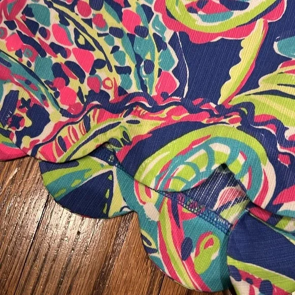 Lilly Pulitzer Magnolia Scallop Short Toucan Play size 10 NWOT - Picture 4 of 6